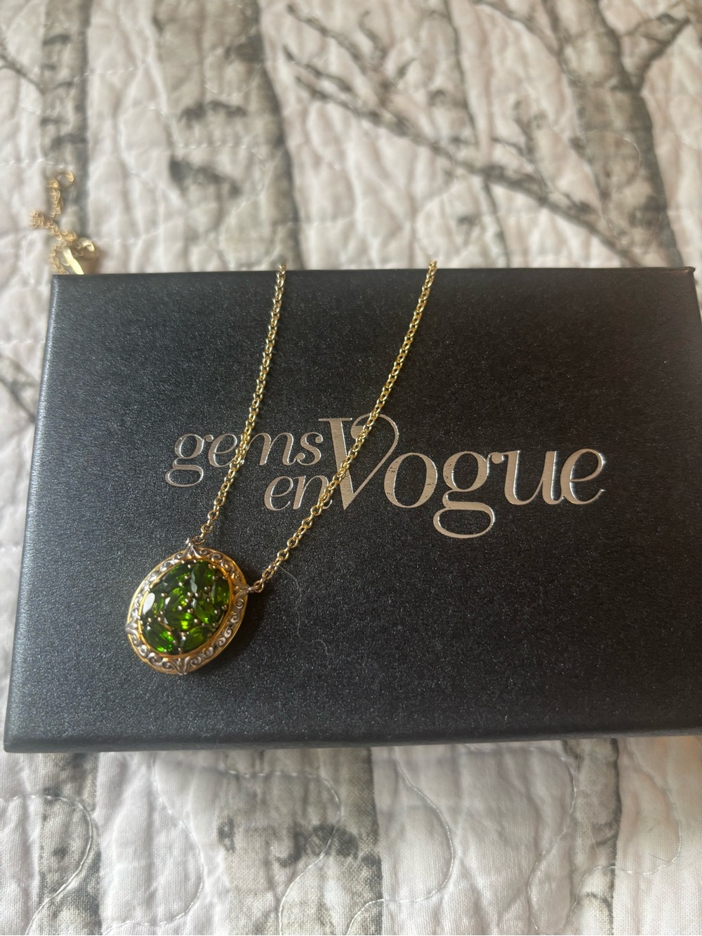 Gems En Vogue Chrome Diopside 24k gold necklace never worn